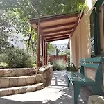 Daire Taja, Cijela Kuca I Vrt Samo Za Vas