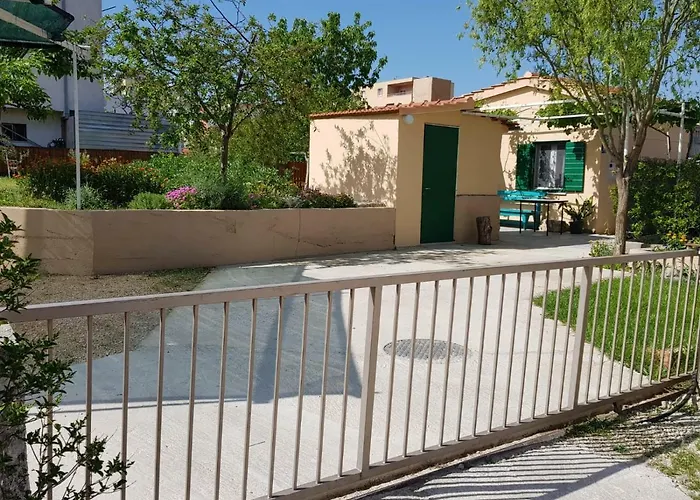 Taja, Cijela Kuca I Vrt Samo Za Vas